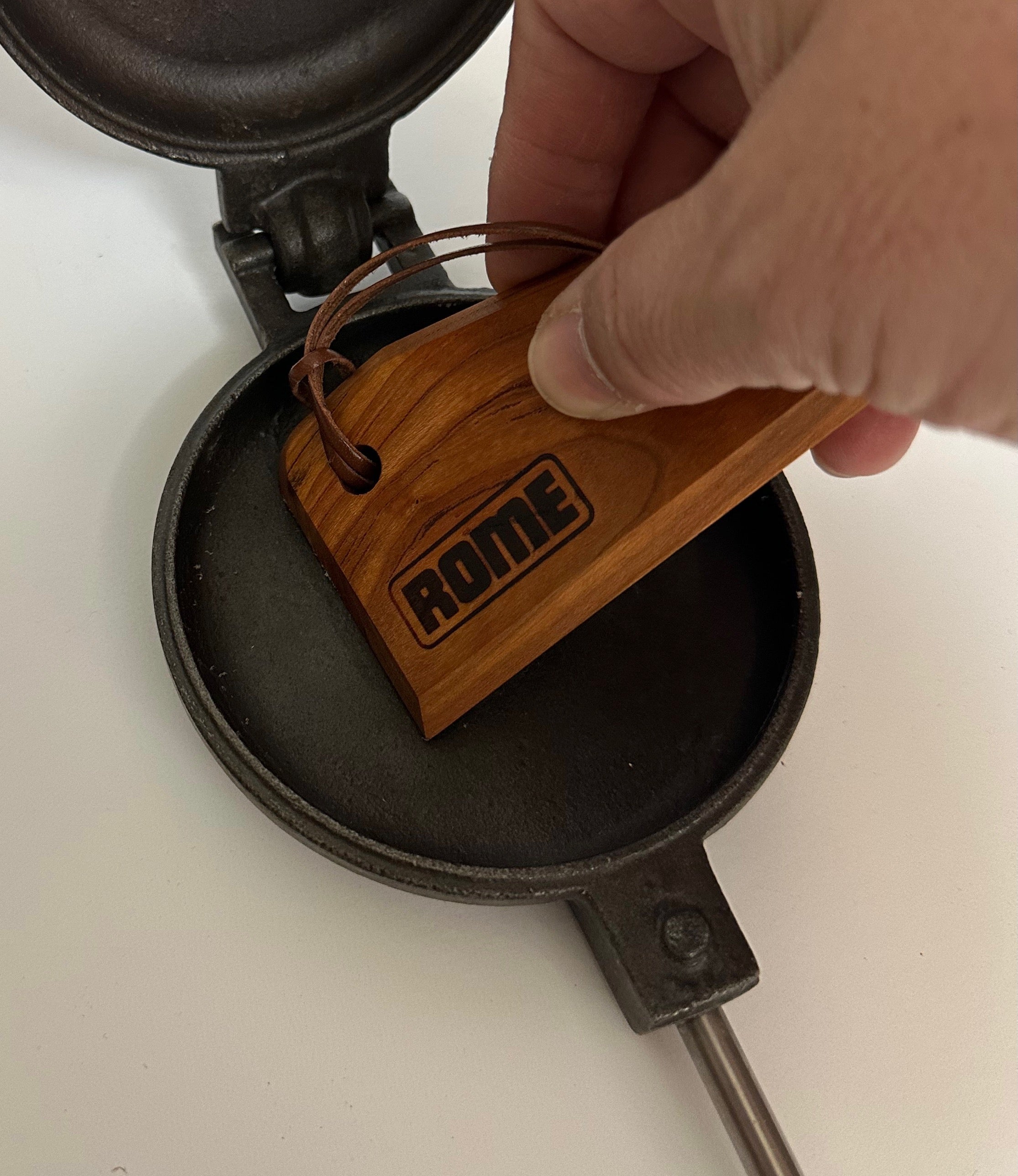 Wood Scraper For Pie Irons and Cast Iron Cookware, Rome Industries #1983