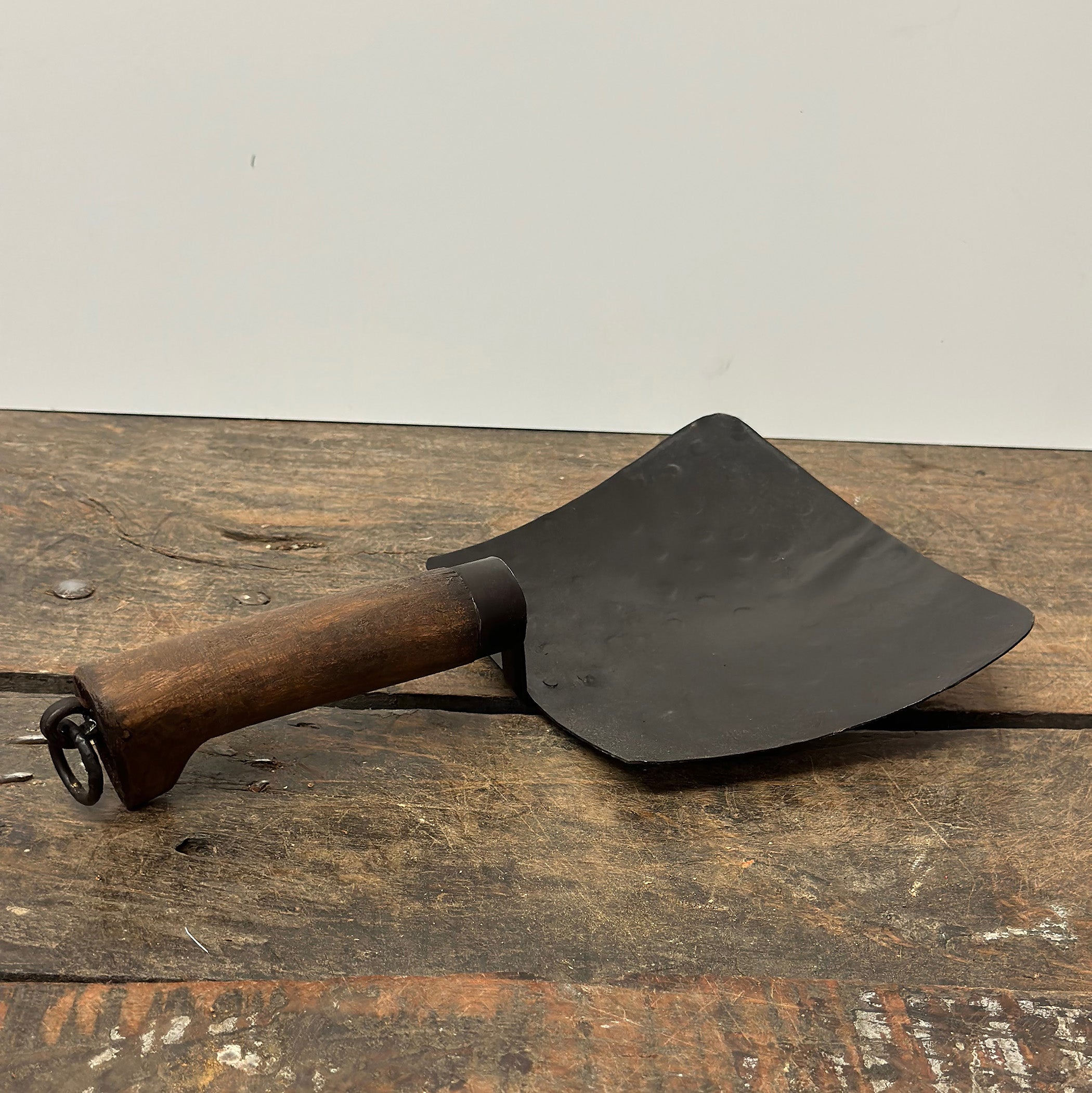 Ash Removal Tool For Firepit & Camp, Rome Industries #163