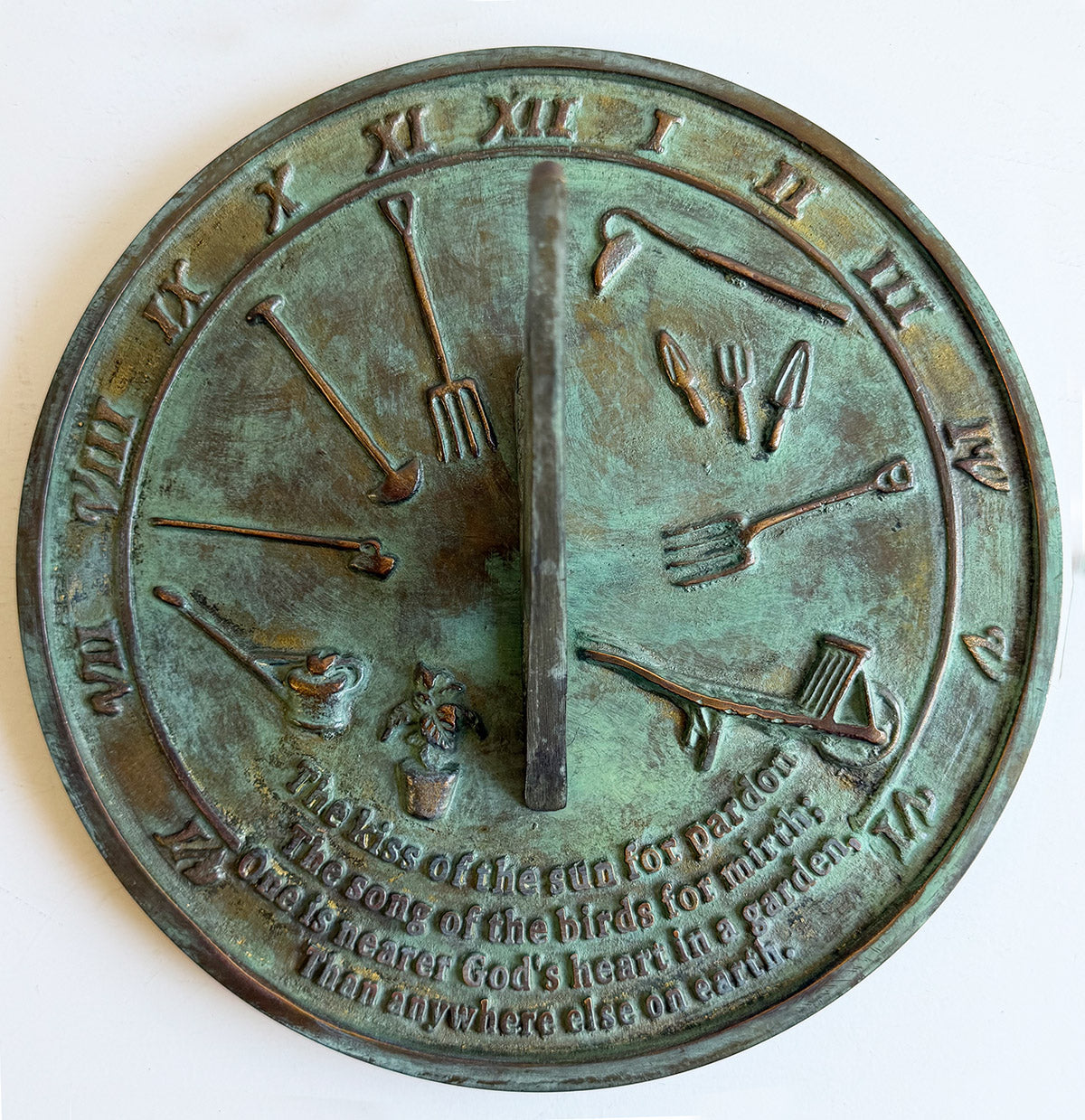 Solid Brass Kiss Of The Sun Sundial top view c