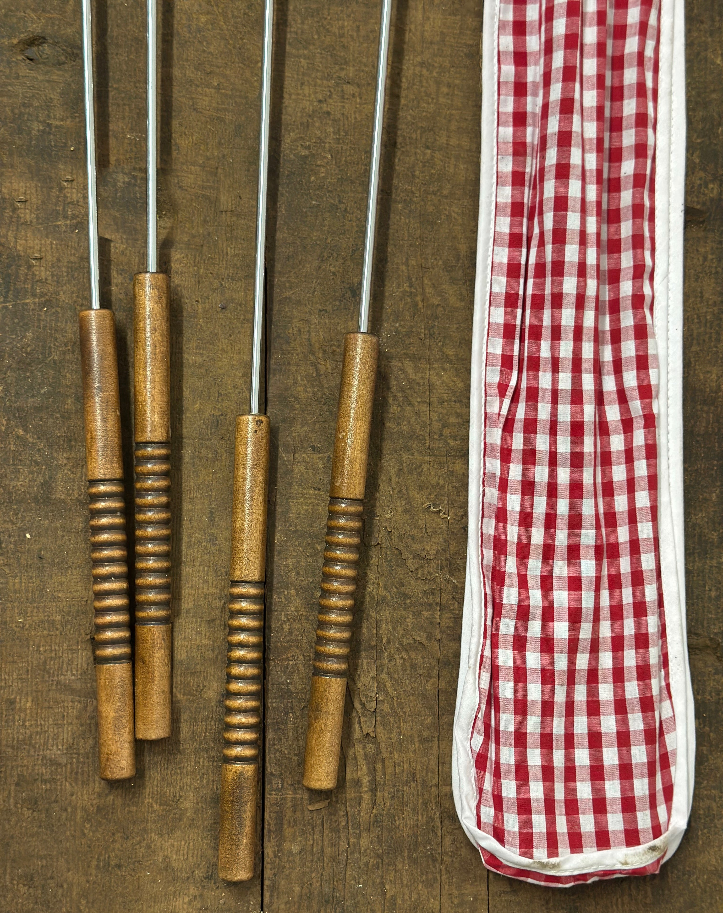 Set Of 4 Hot Dog Roasting Forks With Gingham Storage Bag, Rome Industries #3400-S