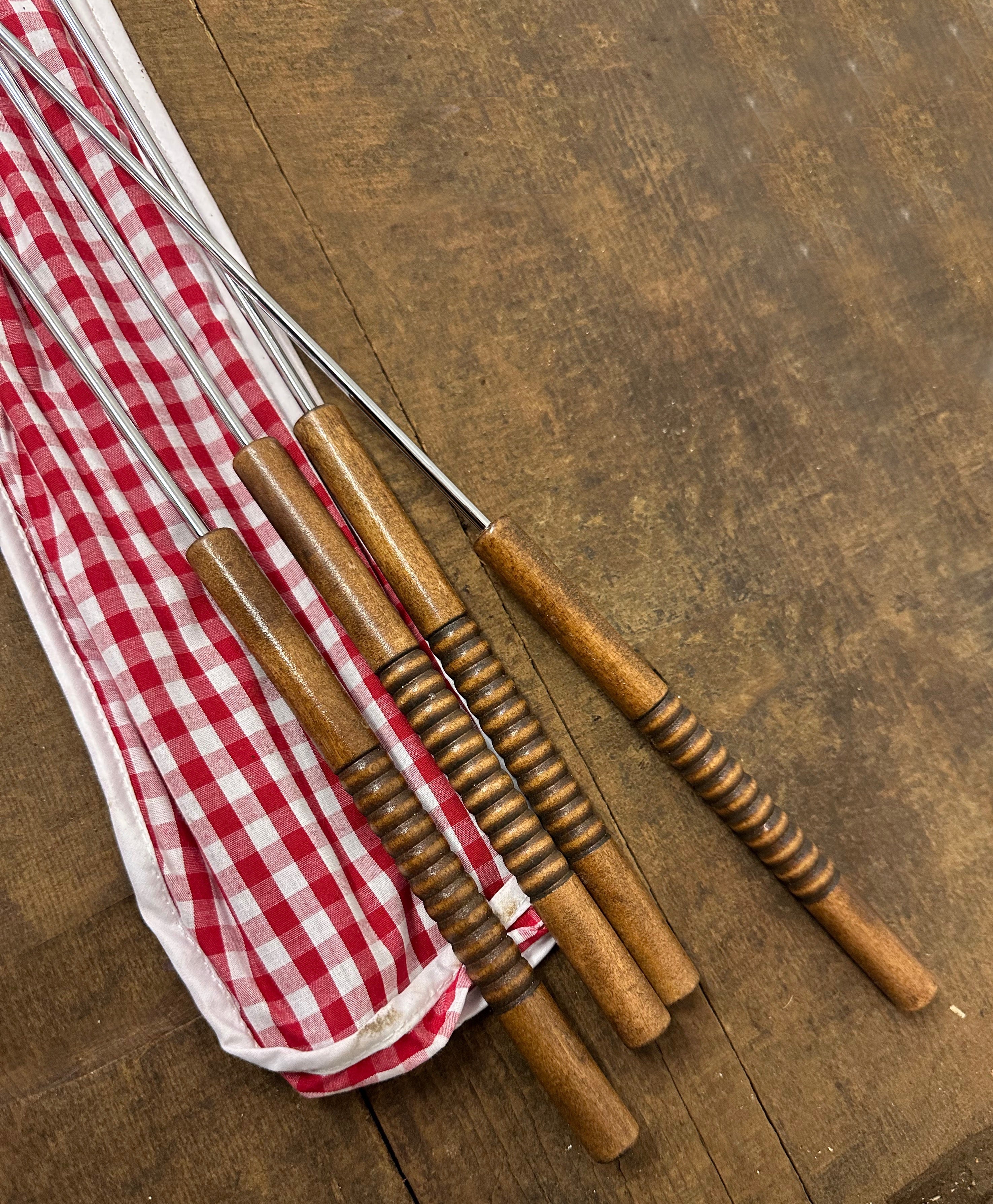 Set Of 4 Hot Dog Roasting Forks With Gingham Storage Bag, Rome Industries #3400-S