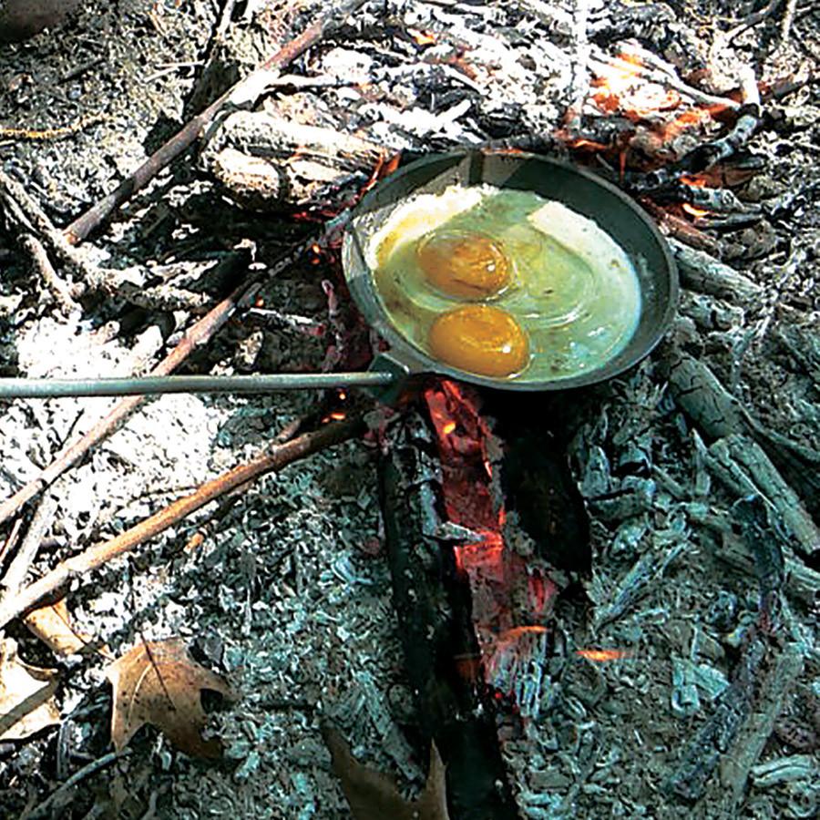 Family Campfire Skillet - Cast Iron, Rome Industries #1024