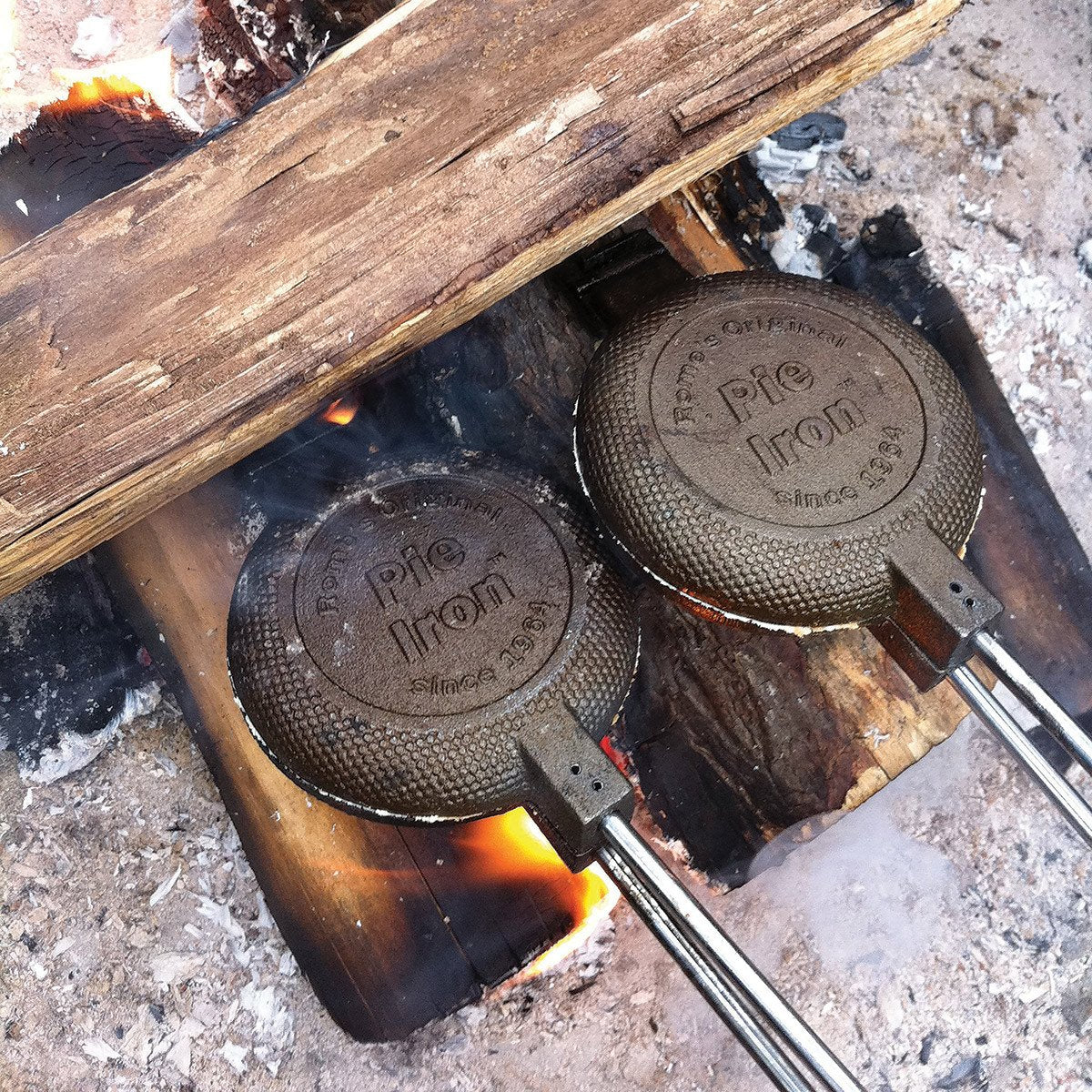 ROME Pie Irons ロームパイアイロン Round Pie Iron - Cast Iron, Rome Industries #1805