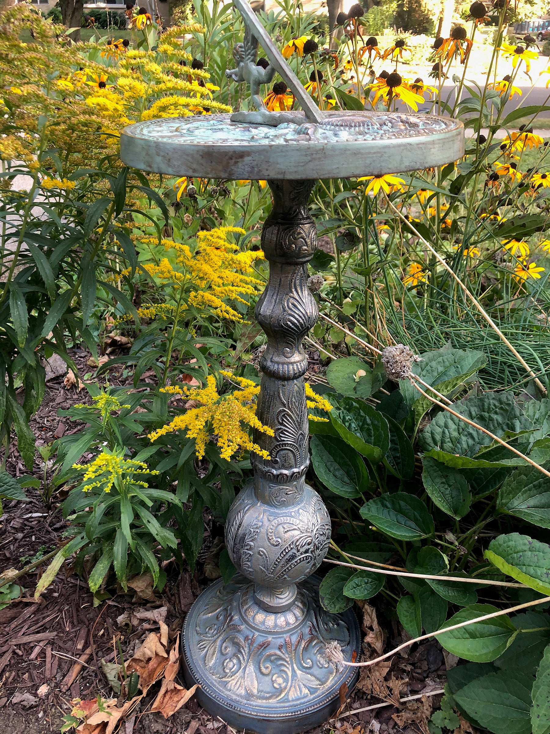 Cast Aluminum Rococo Pedestal (Antique Brass Painted Finish), Rome #B34